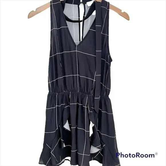 Finders Navy Blue Romper  - Picture 3 of 10